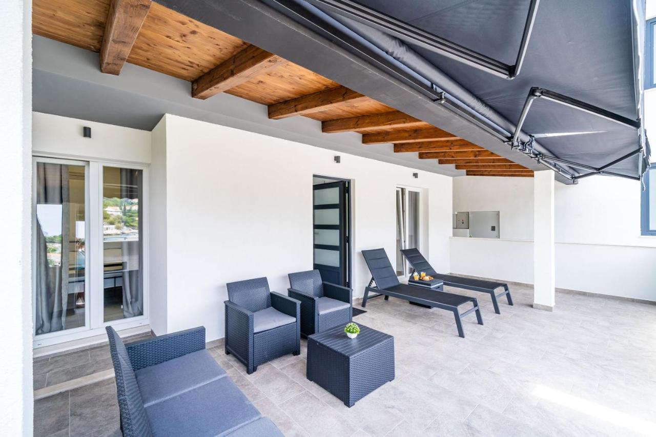 Hidden Gem Apartment Молунат Екстер'єр фото